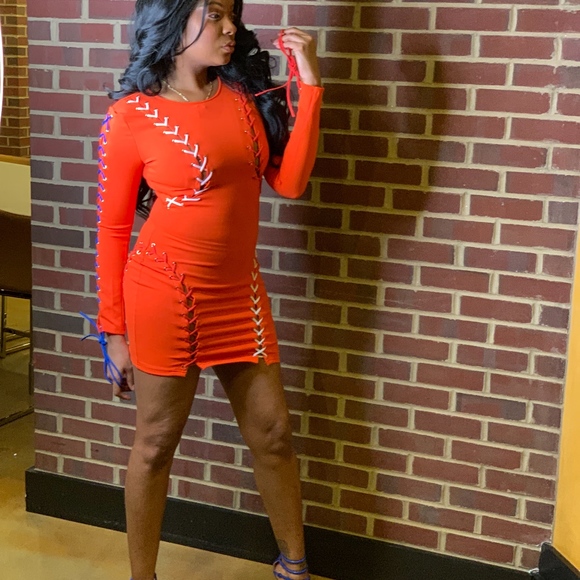 "Strike Out" neon orange laced dress - Picture 2 of 4